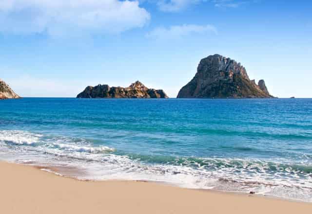 孙颖莎跟伊藤美诚决赛直播(世界杯孙颖莎对伊藤决赛视频)